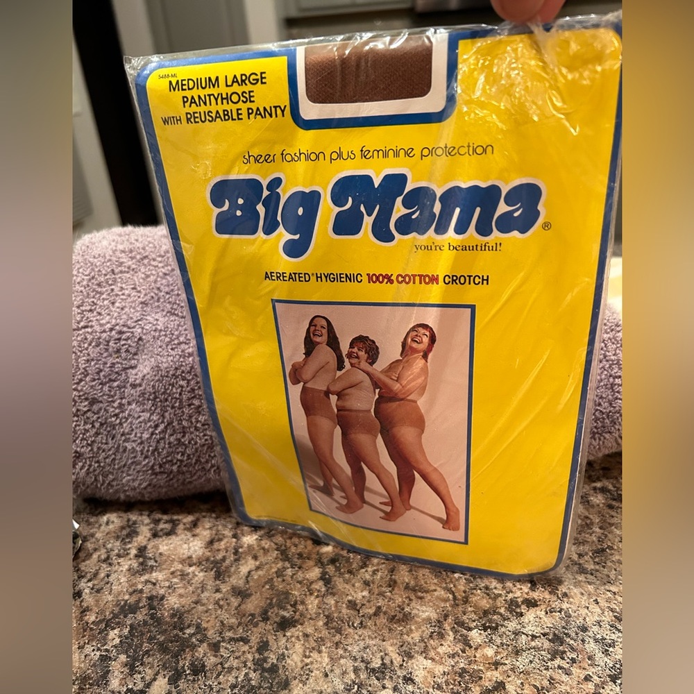 Vintage 1980 Big Mama Sheer Nylon Pantyhose Rare. Nude Sz medium large 145-200
